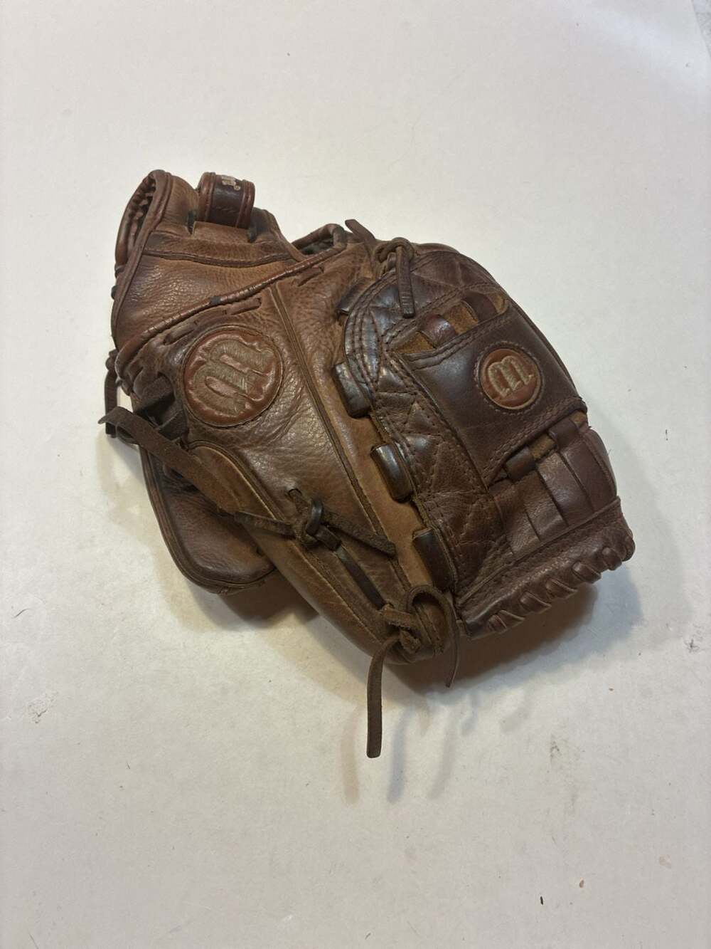 Vintage Wilson A800 Baseball Glove